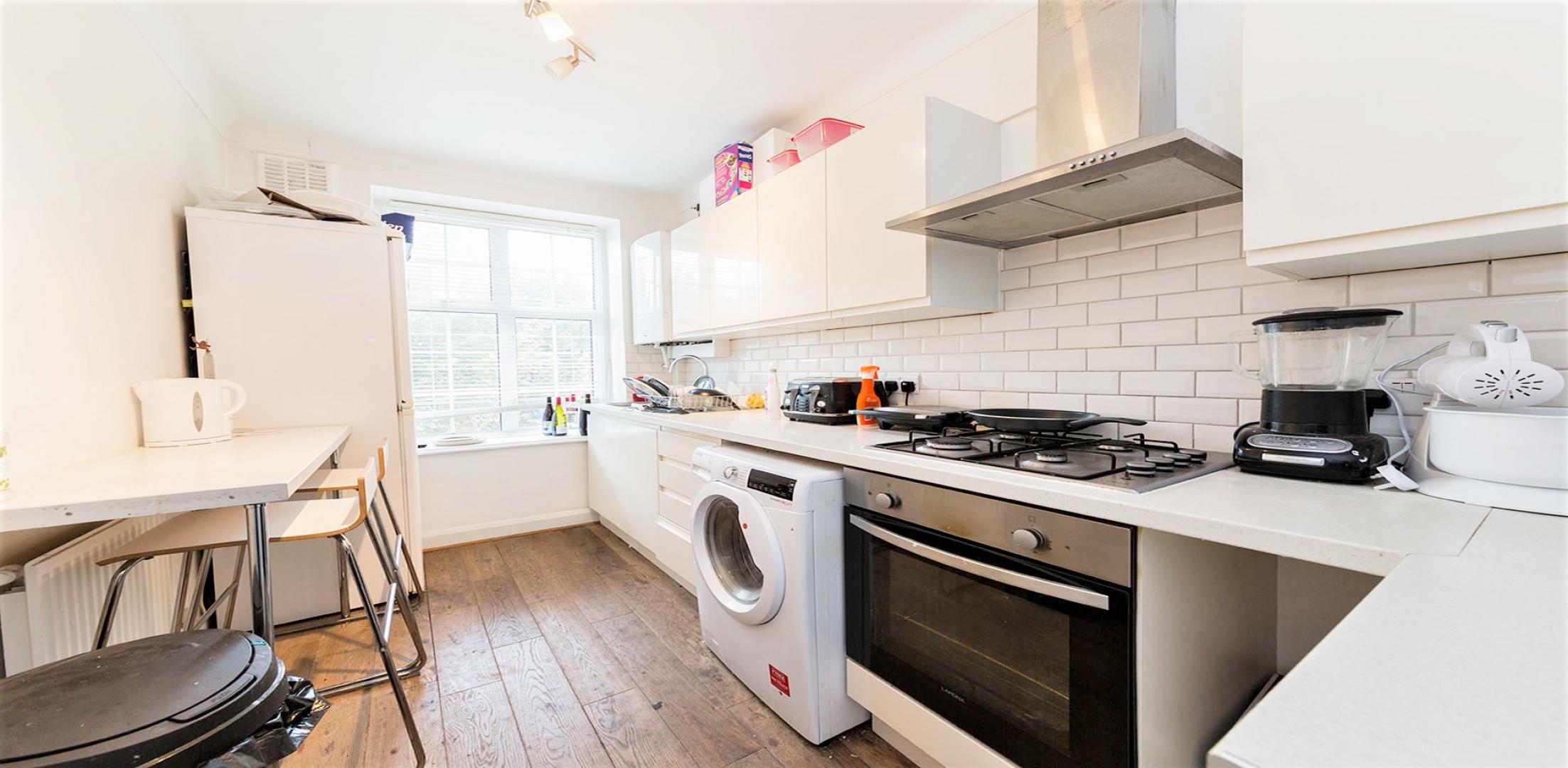 			3 Bedroom, 1 bath, 1 reception Flat			 Stanley Gardens, Willesden Green